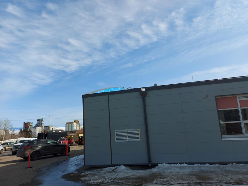 Classroom wing end wall